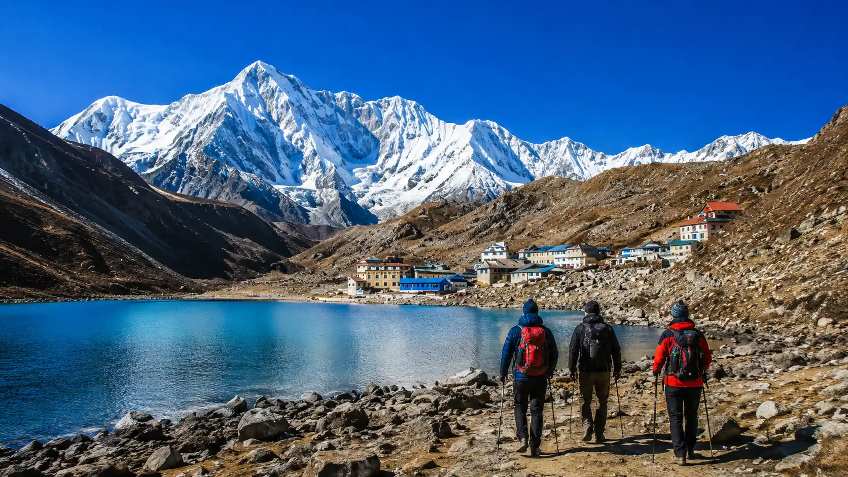 Gokyo Lakes Trek in nepal in October